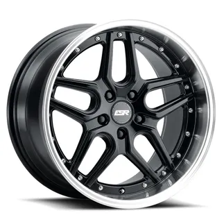 ESR CS15.2 19x8.5 ET35 (5x114.3 / 72.6) - Gloss Black Machine Lip